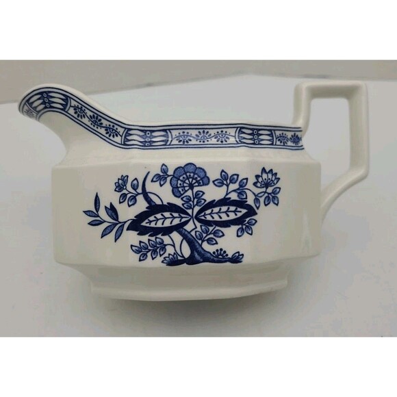 2 Piece Kensington Coventry Blue Onion Gravy Boat Underplate English Ironstone - Picture 11 of 12